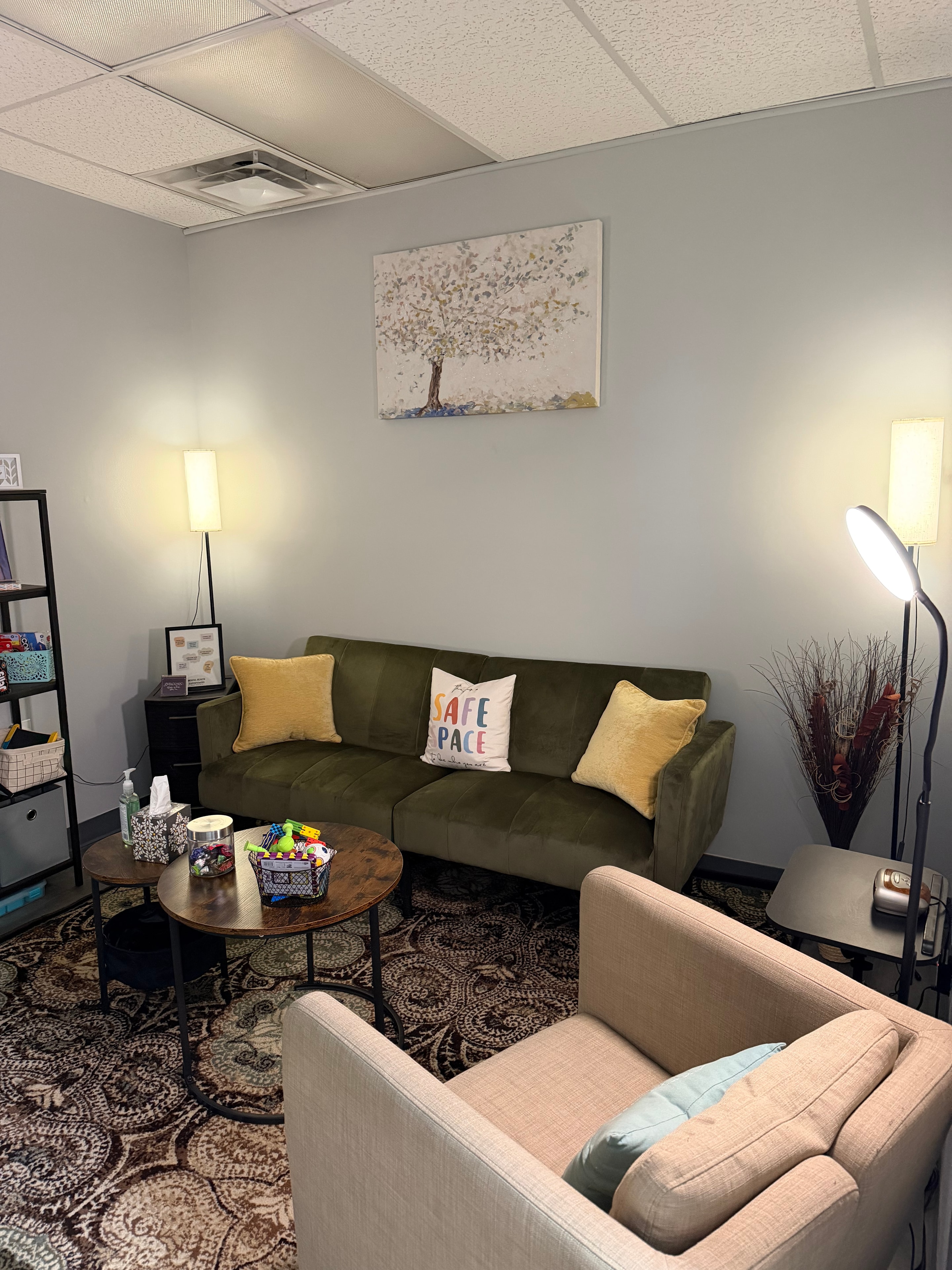 Scharma Banks's office — photo 1